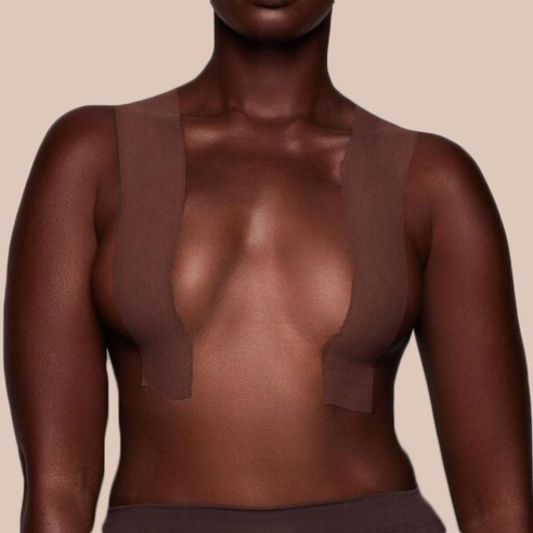 Boob Tape Set - Farbton Ebenholzbraun (Brustlift Tape, Starker Halt für Körbchengrößen A-J)